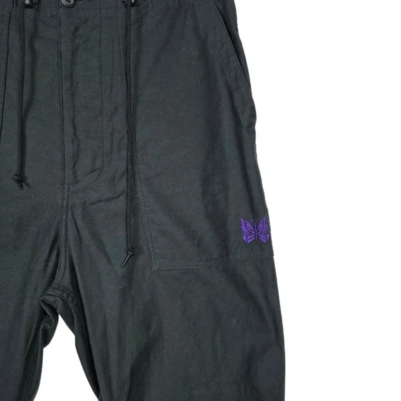 Needles - Picture 4 of 13